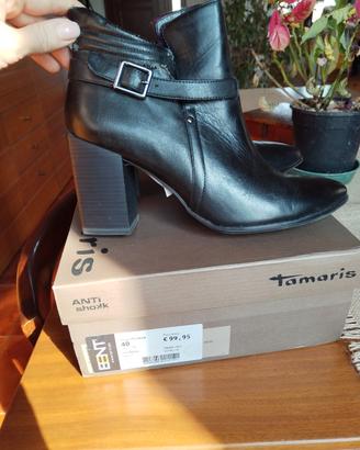 Stivaletti tamaris anti shock neri 40
