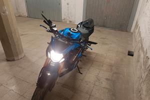 Suzuki gsxs750