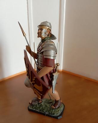 Legionario Romano  ;  soldatino  in piombo 