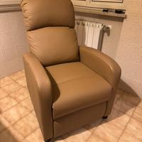 Poltrona reclinabile