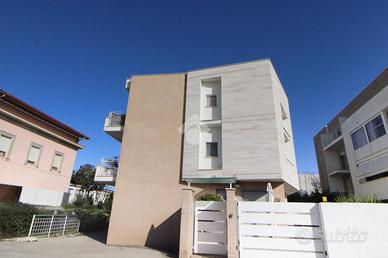 3 LOCALI A PESCARA