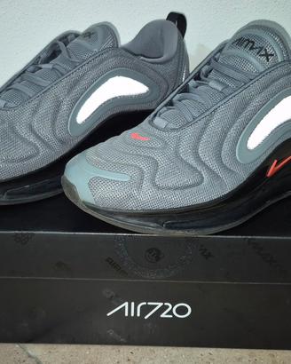 Scarpe Nike Air 720 Taglia 44