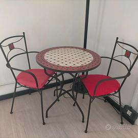 Set Bistrot  Int/Esterno: Tavolino Mosaico+2 SEDIE