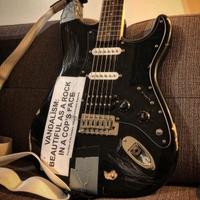 FENDER STRATOCASTER VANDALISM KURT COBAIN 