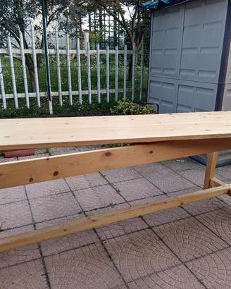 tavolo in legno artigianale 