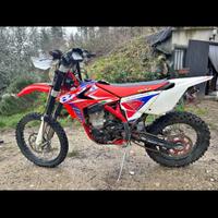 Moto cross beta