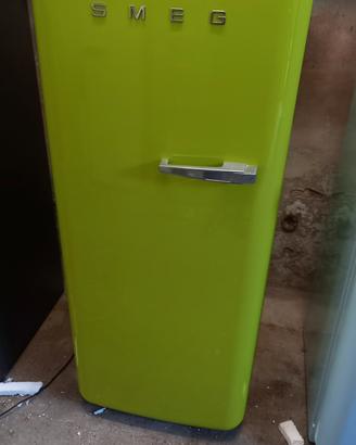 frigorifero Smeg 