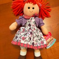 Bambola " Le fiorelline" nuova.