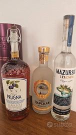 Lotto 3 bottiglie pregiate Poli Prugna Vodka