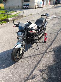 Ducati Monster 696