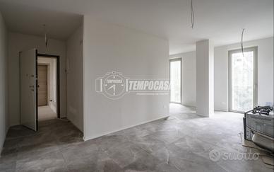 APPARTAMENTO NUOVO CON GARAGE E CANTINA
