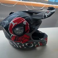Casco motocross airoh