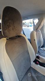 Coprisedili artigianali yaris