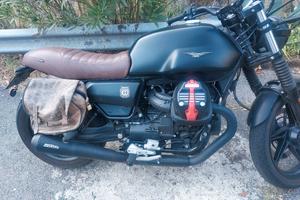 moto guzzi v7 