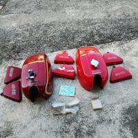 n 2 serbatoi rubinetti e 6 fianch.Honda 400 four