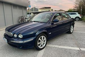 JAGUAR X-Type 2.5 V6 Executive 4x4