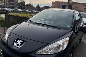 Peugeot 207 5p 1.4 8V Millesim 200