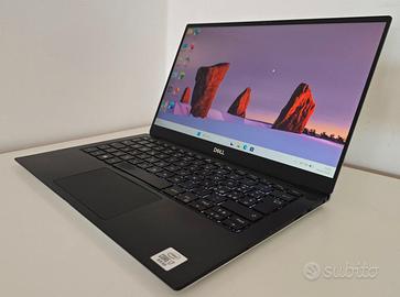 Dell XPS 13 7390..i7-10710..Ram 8..SSD 512 gb