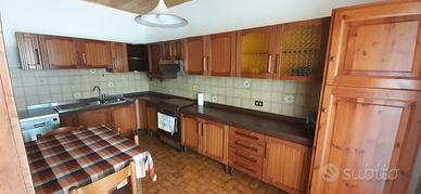cucina componibile in legno