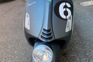 VESPA 300 SEI GIORNI