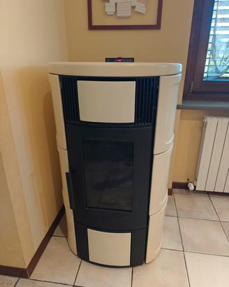 stufa idro pellet  Iside nordica Extraflame  21kw