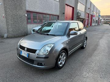Suzuki Swift 1,3 benzina E4 