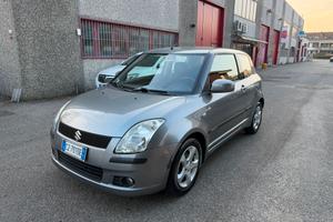 Suzuki Swift 1,3 benzina E4 