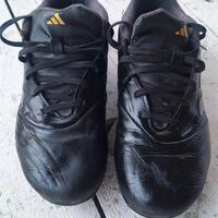 Scarpe da calcio Adidas in cuoio taglia 39 e 1/3