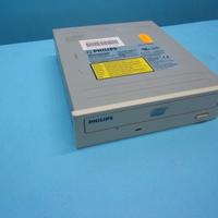 Masterizzatore CD IDE / PATA, frontalino beige, in
