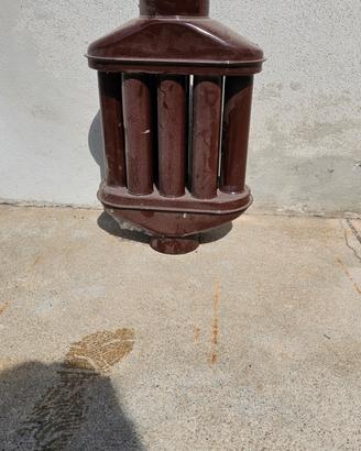 Tubazioni  marroni per stufa