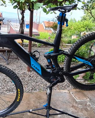 E-MTB FULL CUBE STEREO HYBRID 140 HPC RACE 625 XL 