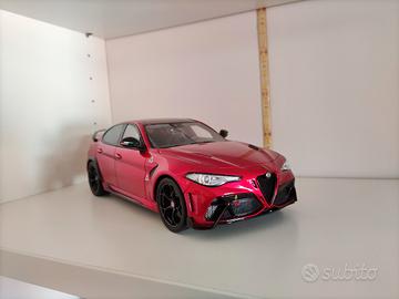 Ottomobile OT402 Alfa Romeo Giulia Gtam 1:18