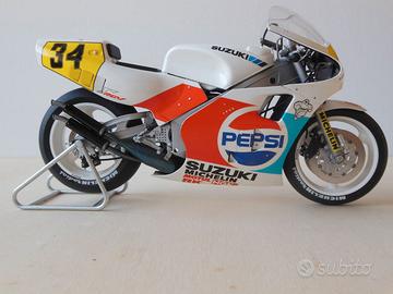 Modellino scala 1/12 Suzuki 500 C.C. K.Schwantz