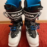 scarponi sci alpinismo