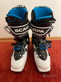 scarponi sci alpinismo