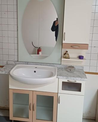 bagno consolle colore chiaro dimensioni cm 125x36