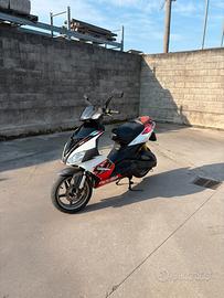 Aprilia sr 50