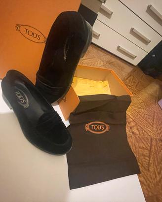 Mocassini Tod's Camoscio Nero - Scatola e Dustbag