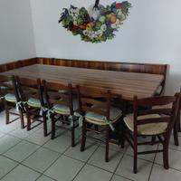 Tavolo in noce con 6 sedie e giropanca contenitore