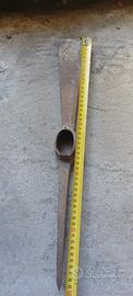 Testa di piccone in ferro