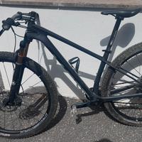 Scott Scale 940 full carbon