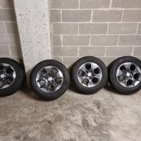 Set 4 Cerchi Lega Renegade 215/65 R16 + invernali