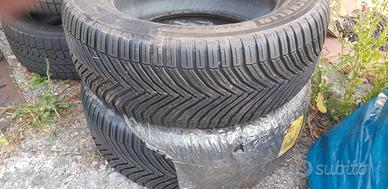 2 gomme michelin 4 staioni 255 55 R 18 nuove