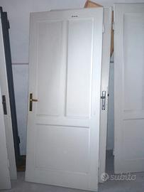 Porte in legno anni '30 con specchiature cieche