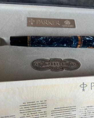 Penna stilogra Parker Duofold madreperla azzurra