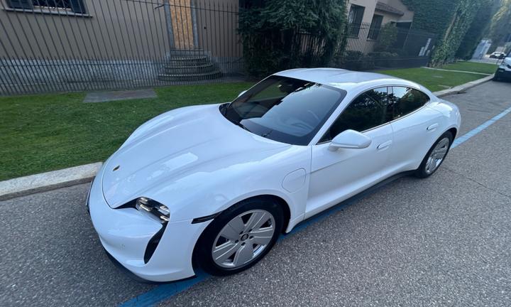 Porsche Taycan Taycan Performance Battery Plus