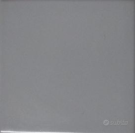 pistrelle cm 10x10 GRIGIO LUCIDO