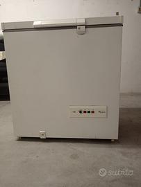 Congelatore whirlpool a pozzetto