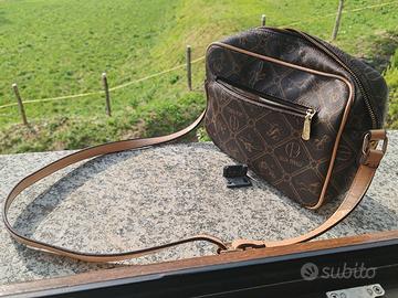 Borsa pochetta griffata Giulia Pieralli