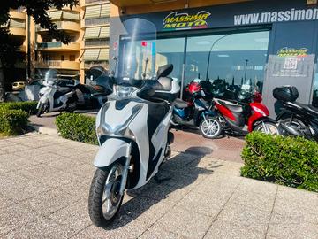 HONDA SH 150 TUTTO INCLUSO ANCHE PASSAGGIO